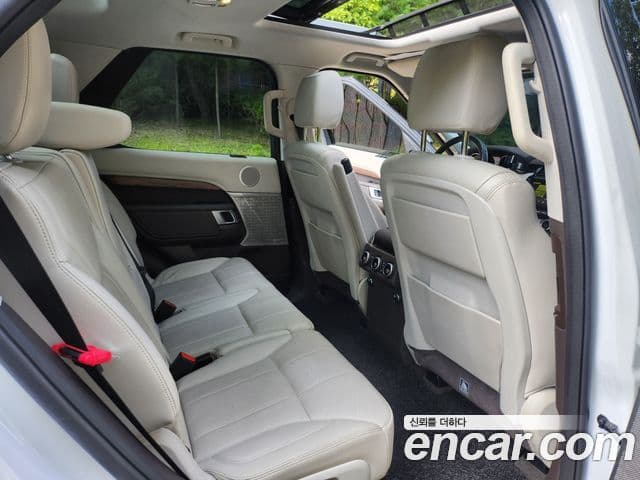 Land Rover Discovery 5 2.0 SD4 HSE, 2017 15