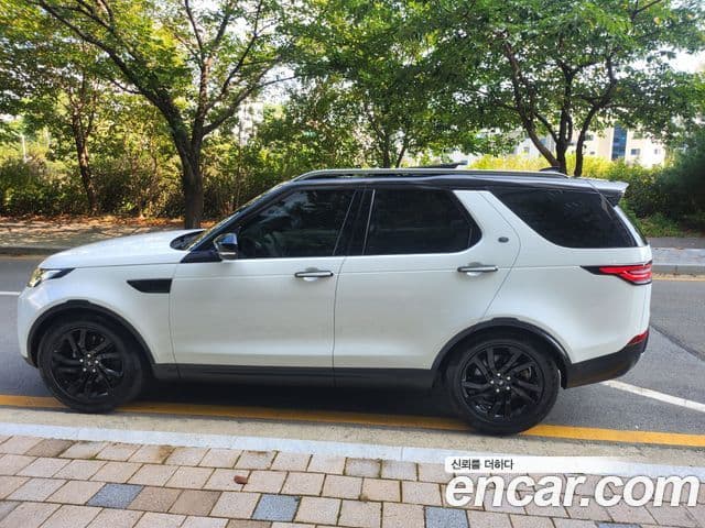 Land Rover Discovery 5 2.0 SD4 HSE, 2017 17