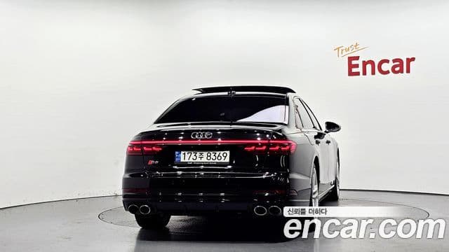 Audi S8 (D5) 4.0 TFSI Quattro LWB, 2021 4