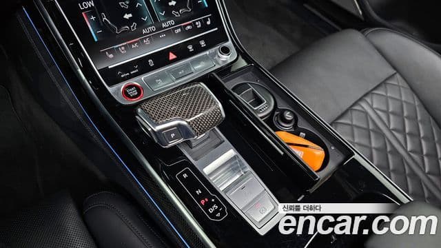 Audi S8 (D5) 4.0 TFSI Quattro LWB, 2021 9
