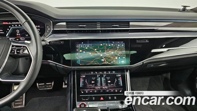 Audi S8 (D5) 4.0 TFSI Quattro LWB, 2021 14