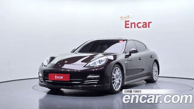 Porsche Panamera 3.0 дизель Platinum Edition, 2013 1