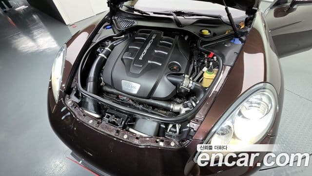 Porsche Panamera 3.0 дизель Platinum Edition, 2013 6
