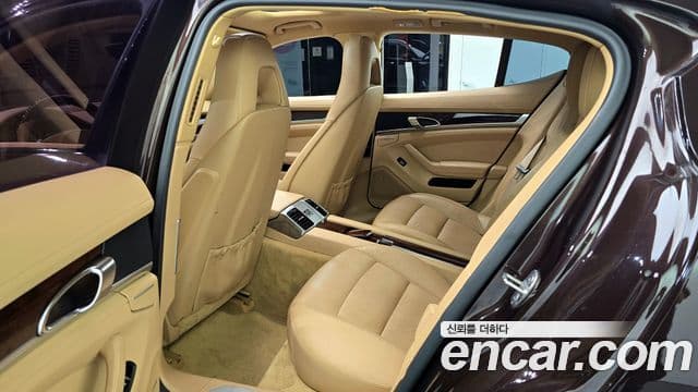 Porsche Panamera 3.0 дизель Platinum Edition, 2013 13