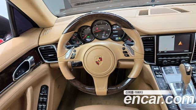 Porsche Panamera 3.0 дизель Platinum Edition, 2013 14