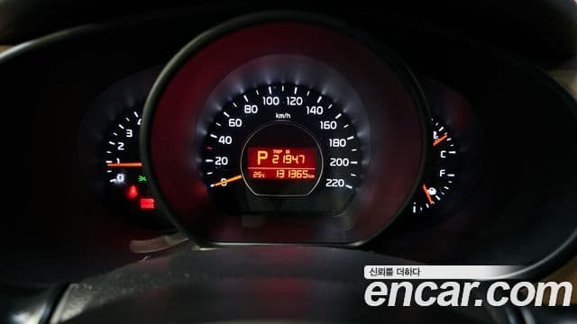 Kia All New Soul 1.6 дизель Noblesse Brown Zone, 2014 8