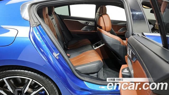 BMW 8시리즈 (G15) M850i xDrive Gran Coupe, 2023 12