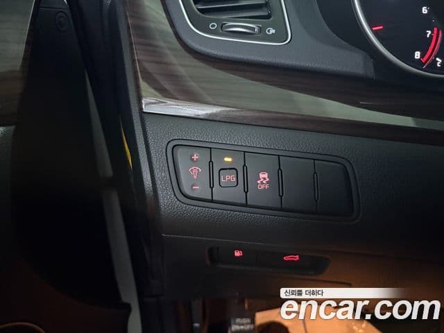 Kia The / новый New K7 Luxury, 2015 13