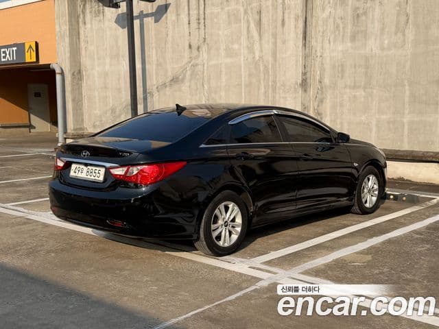 Hyundai YF Sonata Luxury, 2011 2