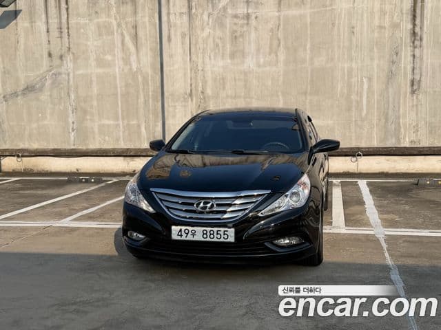 Hyundai YF Sonata Luxury, 2011 3