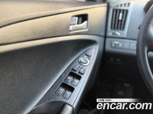 Hyundai YF Sonata Luxury, 2011 14