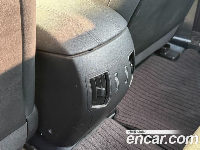 Hyundai YF Sonata Luxury, 2011 17