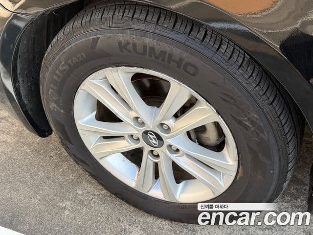 Hyundai YF Sonata Luxury, 2011 19