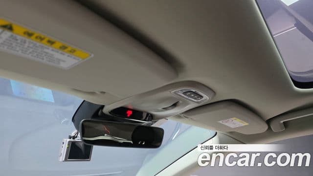 Volvo V40 2세대, 2016 17