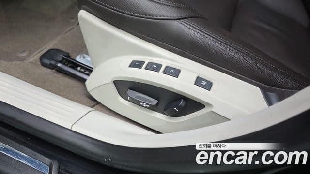 Volvo V40 2세대, 2016 18