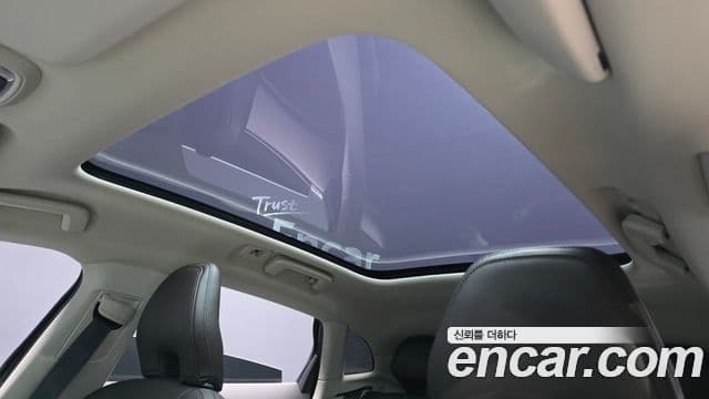 Volvo V40 2세대, 2016 19