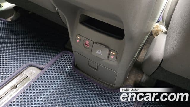 Kia All New Carnival Noblesse, 2015 18