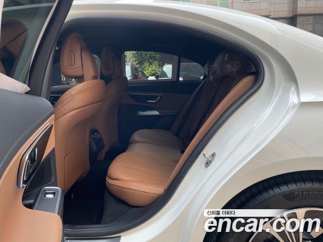 Mercedes-Benz E-класс W214 Avantgarde, 2025 9