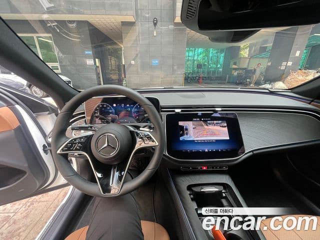 Mercedes-Benz E-класс W214 Avantgarde, 2025 12