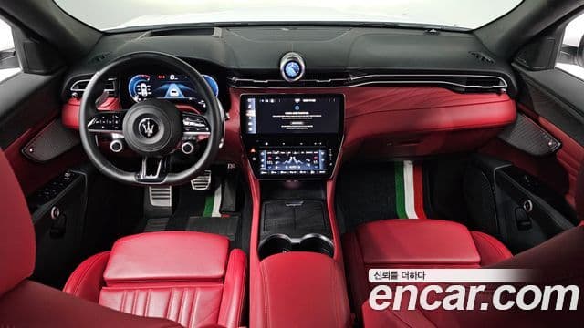 Maserati Grecale 2.0 AWD GT, 2023 7