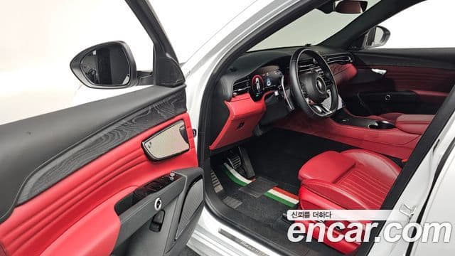 Maserati Grecale 2.0 AWD GT, 2023 11