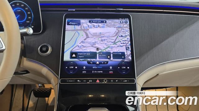 Mercedes-Benz EQS SUV X296 EQS450 4MATIC Launch Edition, 2023 14