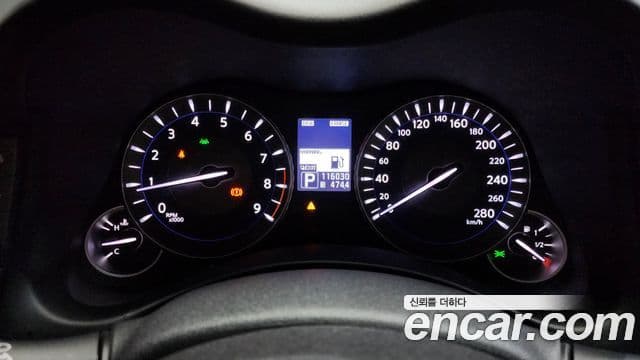 Infiniti M37 Y51, 2012 8