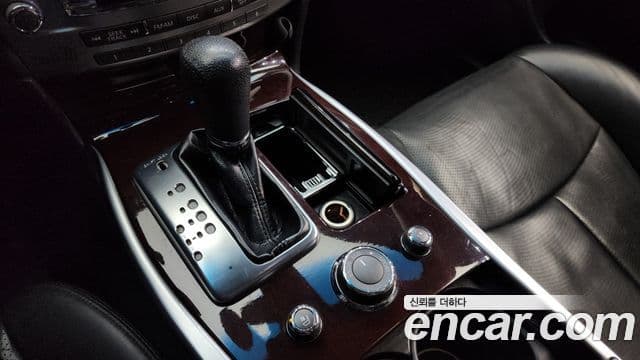 Infiniti M37 Y51, 2012 9