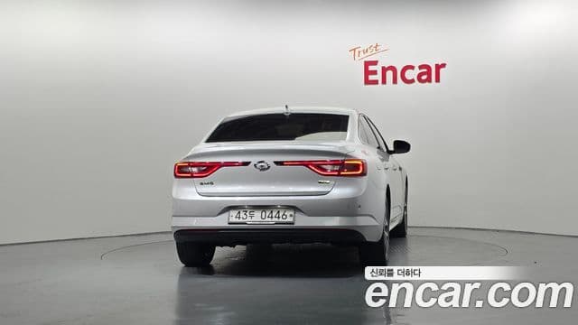 Renault Korea(Samsung) SM6 2.0 LPe RE (для людей с инвалидностью), 2016 4