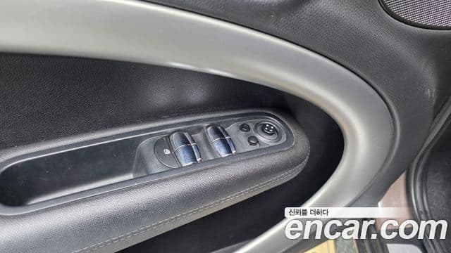 Mini Cooper D Countryman 1세대, 2014 11