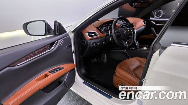 Maserati 기블리 3세대, 2022 10