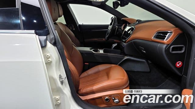 Maserati 기블리 3세대, 2022 11