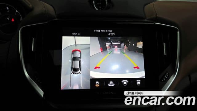 Maserati 기블리 3세대, 2022 15