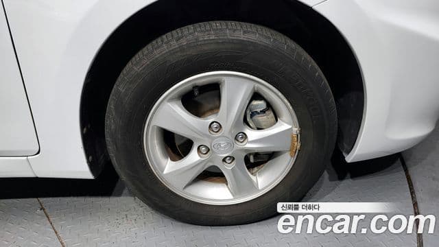 Hyundai Accent(новый кузов / новое поколение) Modern, 2014 все фото