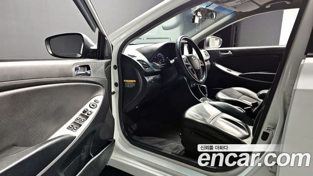 Hyundai Accent(новый кузов / новое поколение) Modern, 2014 12
