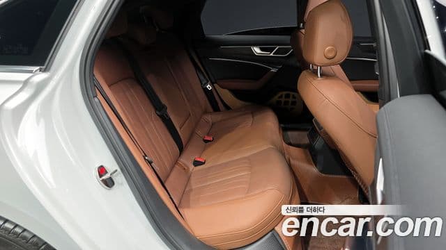 Audi A6 (C8) Premium, 2023 12