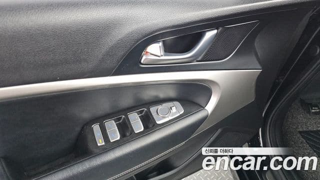 Genesis G70 Advanced, 2018 18