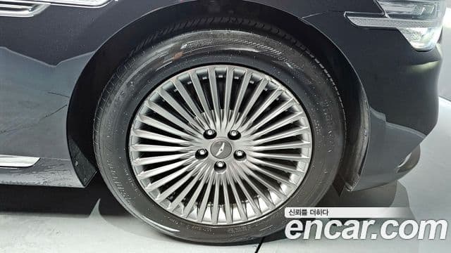 Genesis G90 Luxury, 2021 все фото