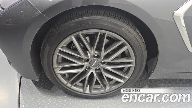 Genesis G70 Supreme, 2018 все фото