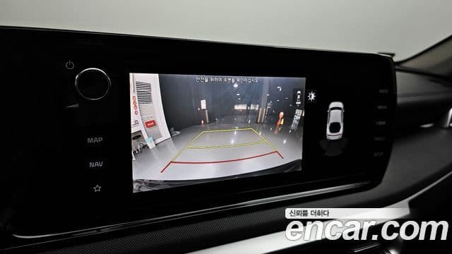 Kia K5 гибрид 3세대 Prestige, 2020 15