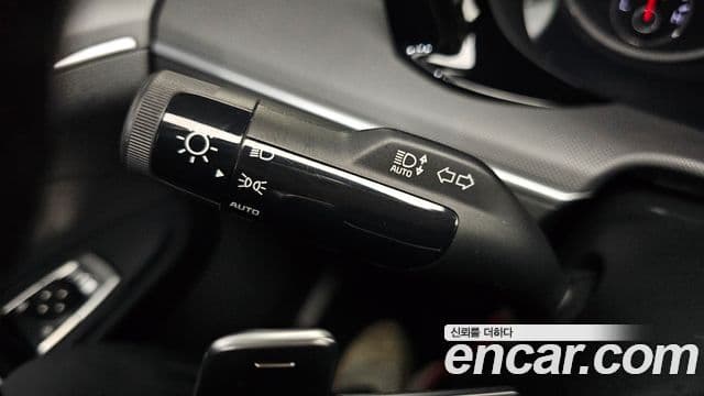 Kia K5 гибрид 3세대 Prestige, 2020 17