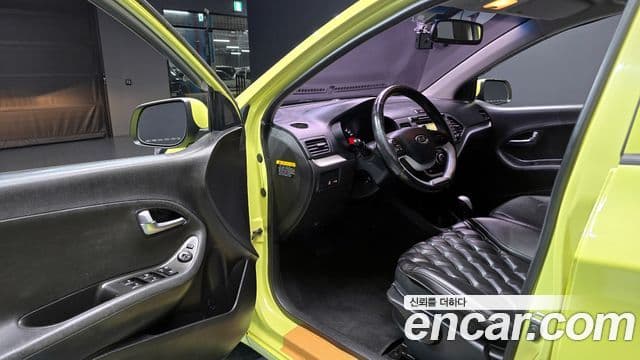 Kia All New Morning Luxury, 2012 11