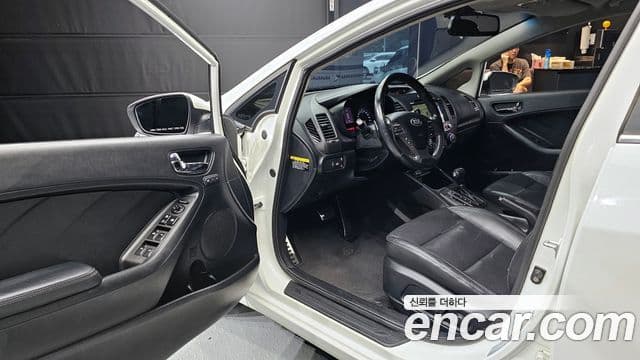 Kia K3 Noblesse, 2013 10