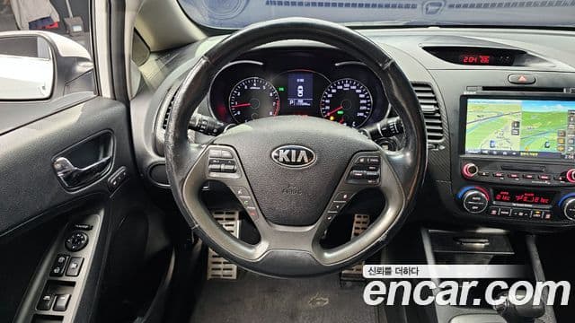 Kia K3 Noblesse, 2013 13