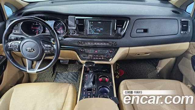 Kia The / новый New Carnival Luxury, 2019 7