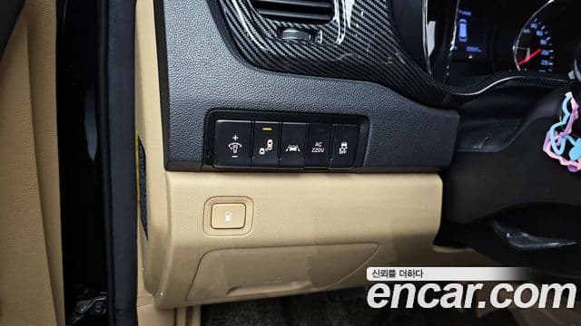 Kia The / новый New Carnival Luxury, 2019 14