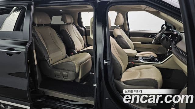 Kia Carnival 4세대 Signature, 2023 10