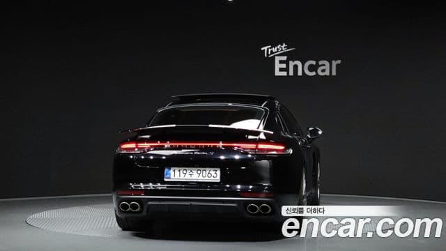 Porsche Panamera (971) 4.0 турбо S, 2021 4