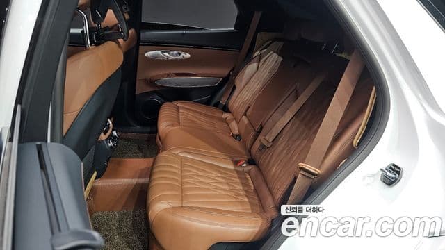 Genesis GV70, 2021 12