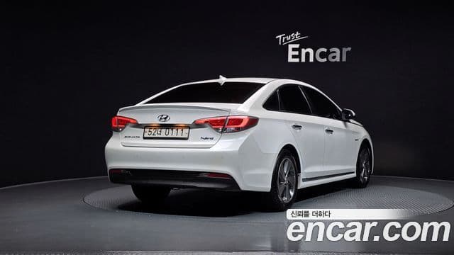 Hyundai LF Sonata гибрид Modern Special, 2017 2